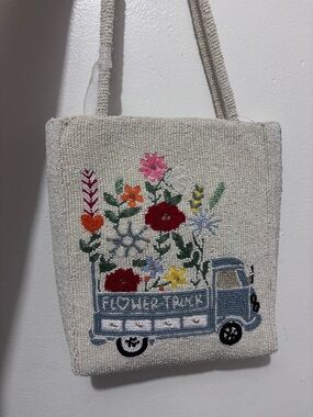 Beaded Flower Truck Tote Bag in Cream with Multicolor Floral